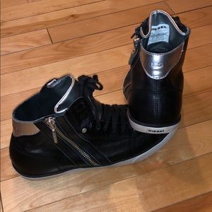 Diesel zipped sneakers hi-top